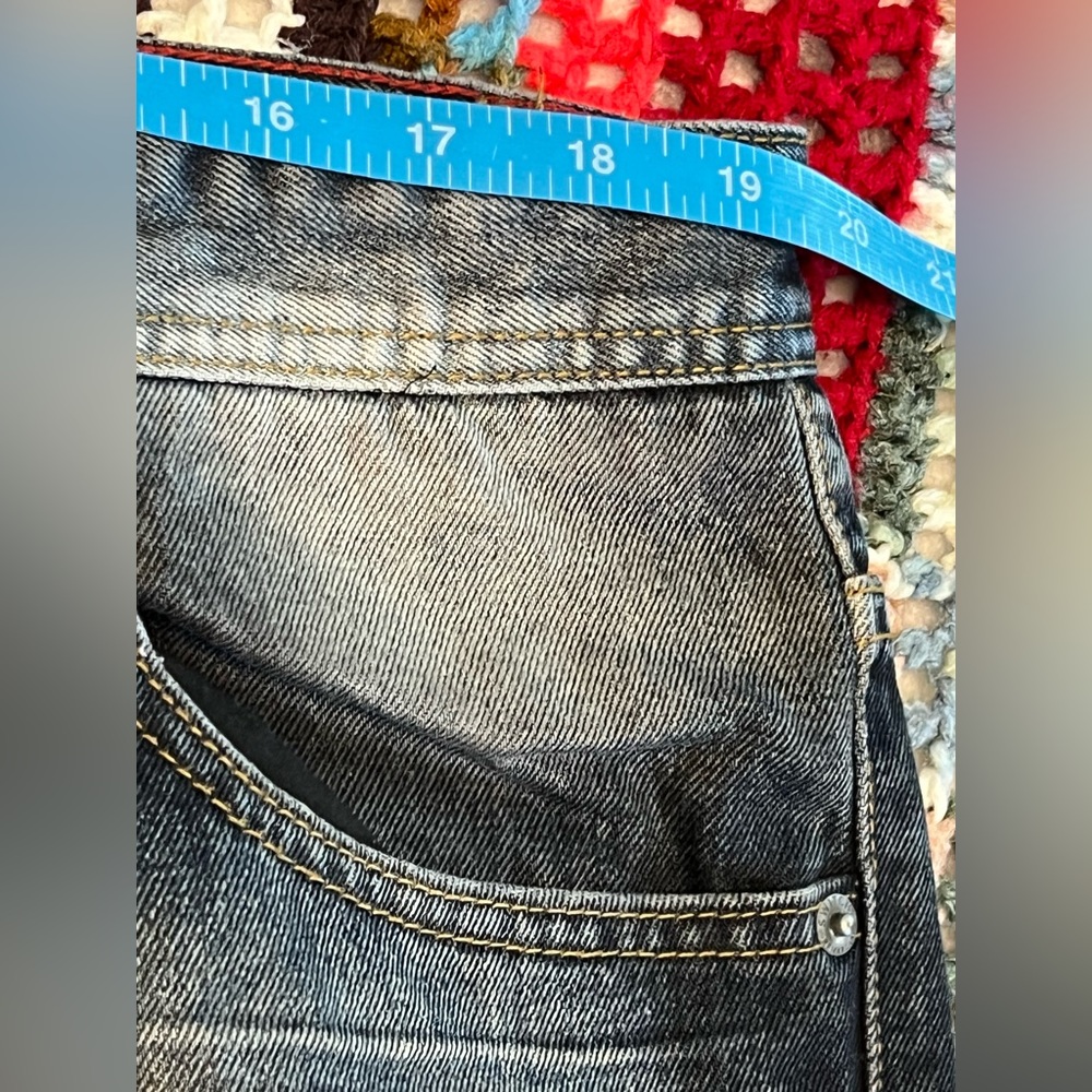 🏅 Switch Premium Ripped Distressed Jeans - Picture 11 of 13